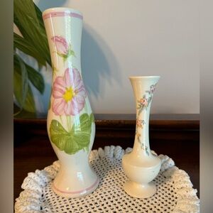 🦃 3/$12 🌲 till 12/18 🌲 1981 F.T.D.A. VASE and with the initials of E.L. Vase